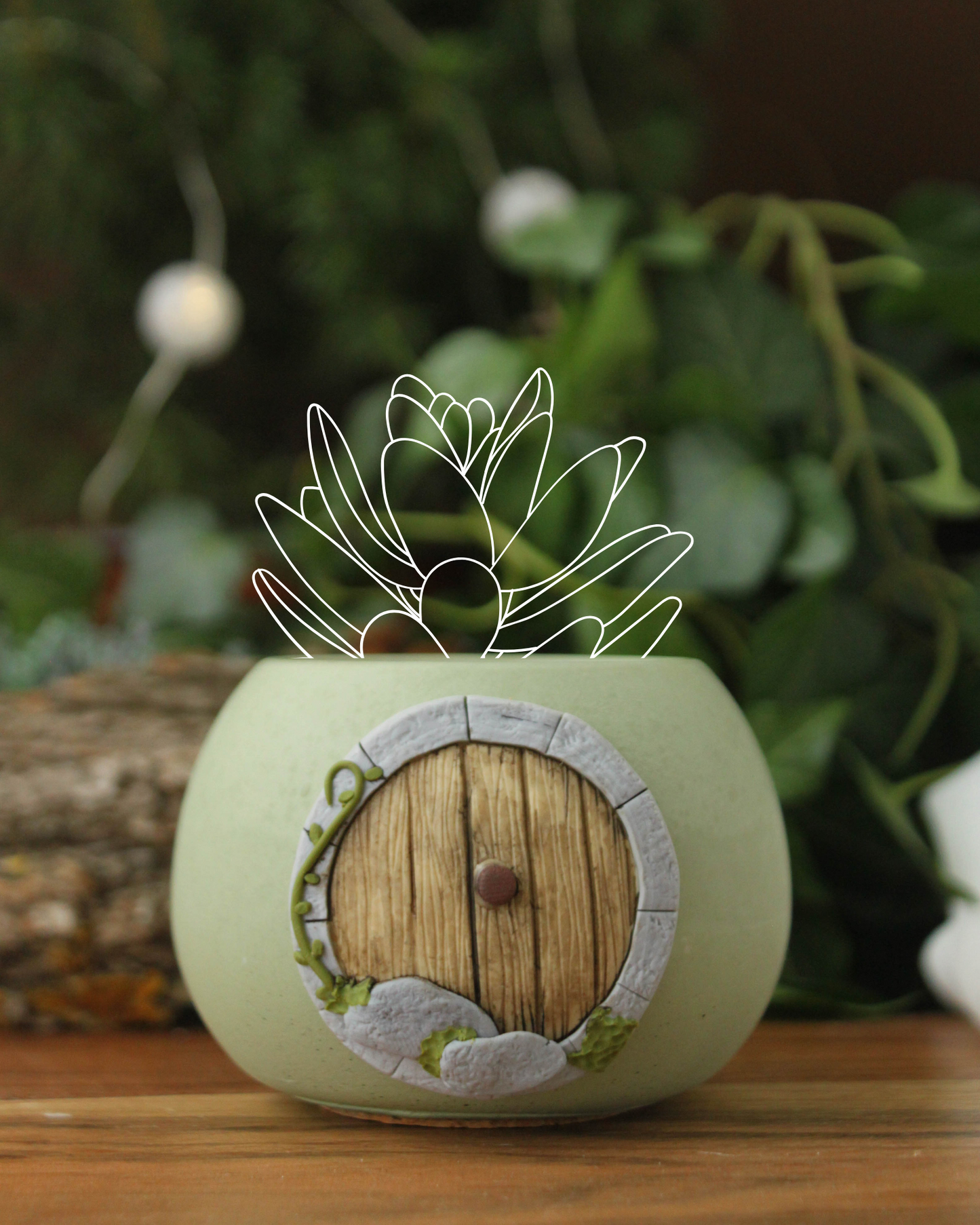 Hobbit House Green Plant Pot with Ivy