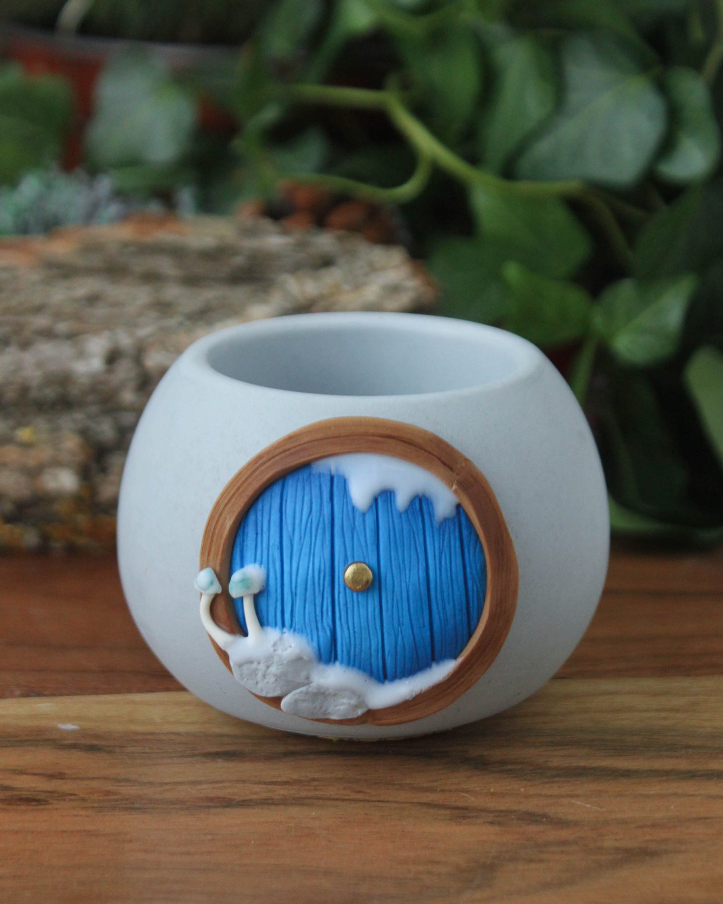 Hobbit House Plant Pot Winter Edition Bright Blue