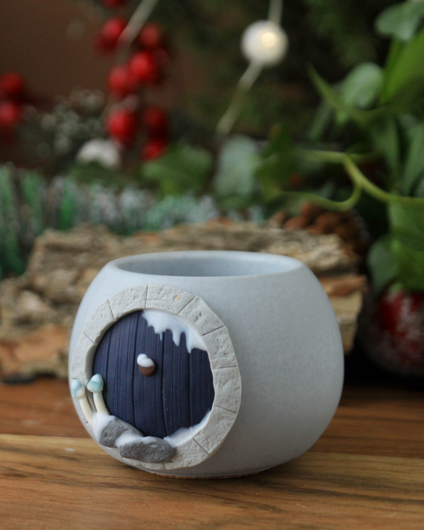Hobbit House Plant Pot Winter Edition Dark Blue