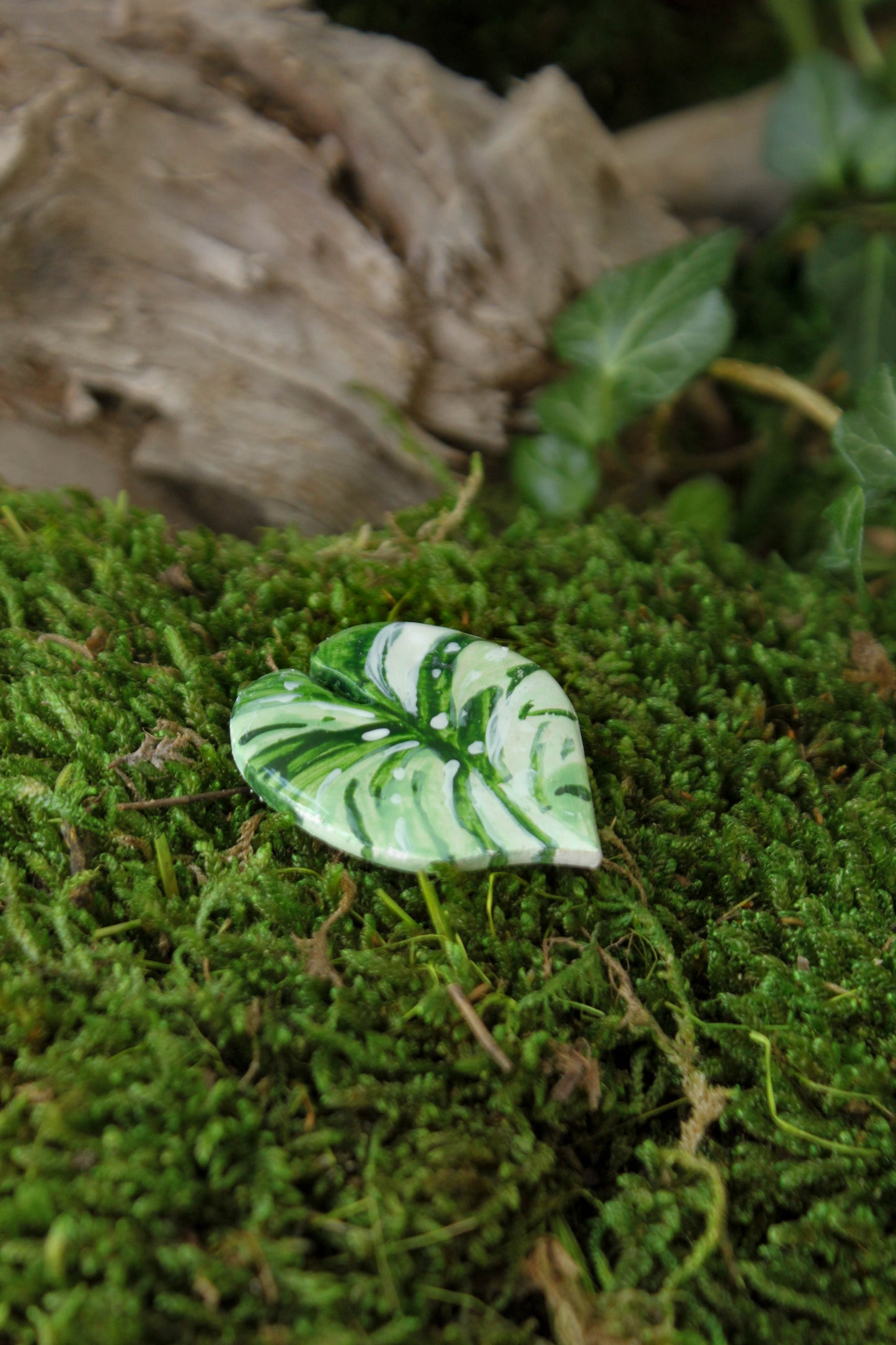 Monstera Leaf Pin