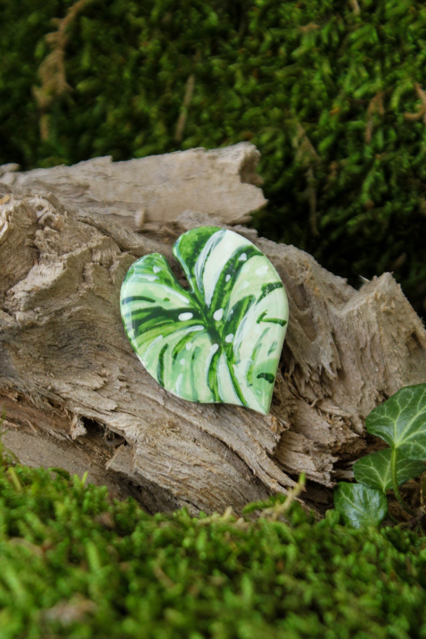 Monstera Leaf Pin