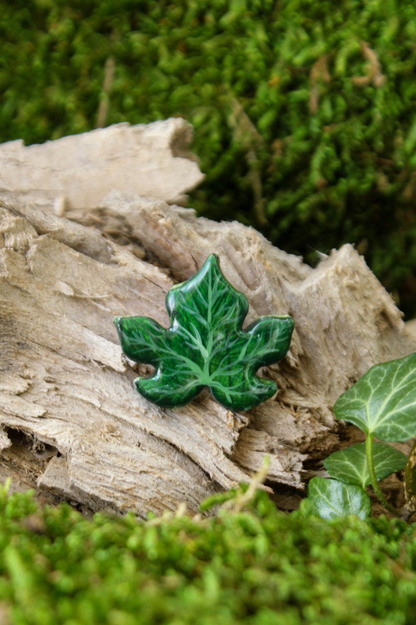 Ivy Leaf Pin