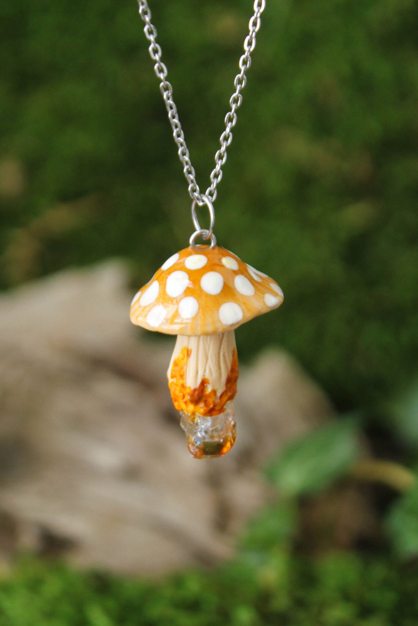 Beige Mushroom Necklace with Raw Citrine