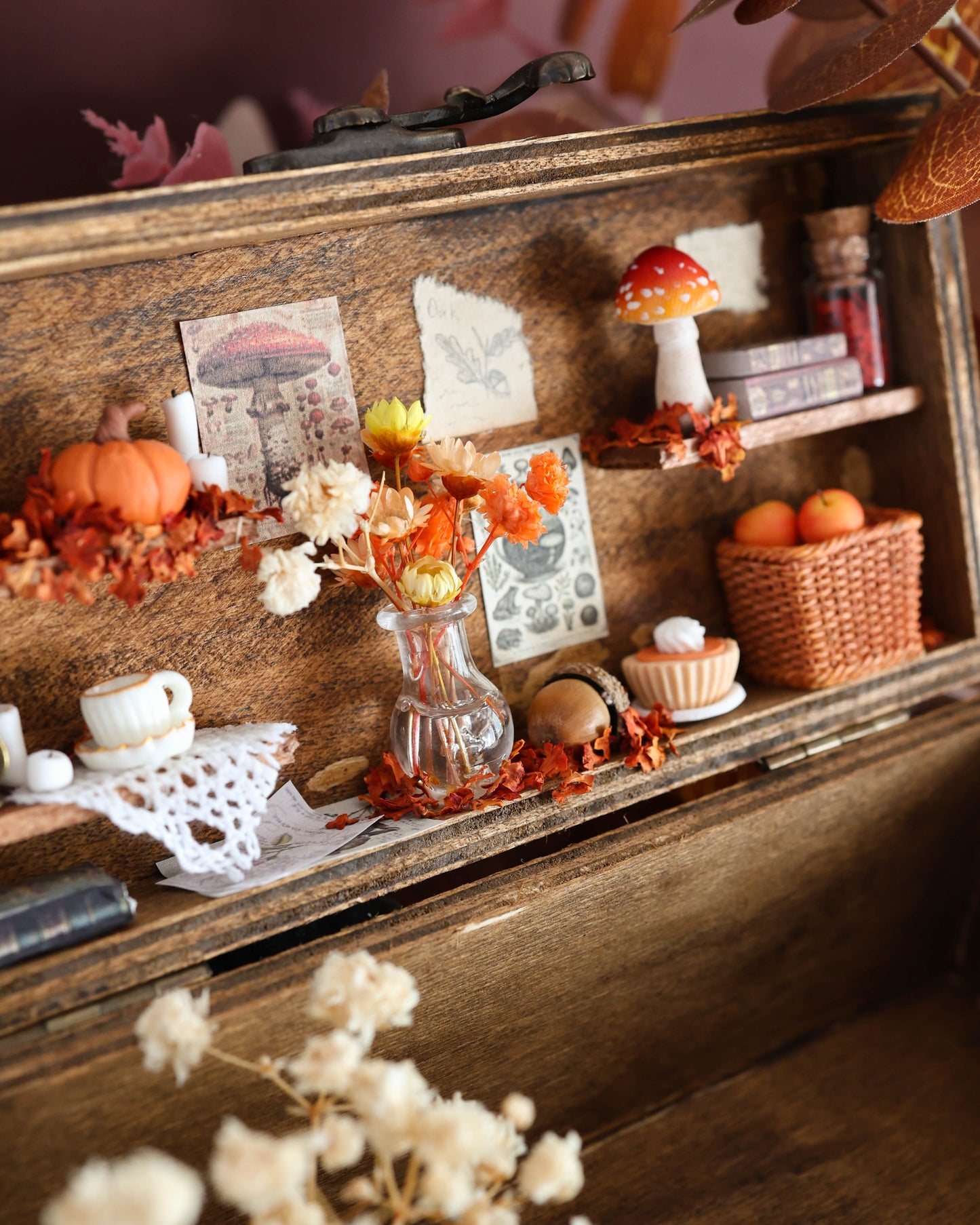 Sleeping Deer Large Autumn Fairy House – Miniature Keepsake Box
