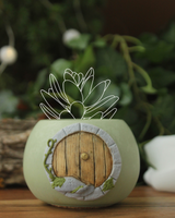 Hobbit House Green Plant Pot with Ivy