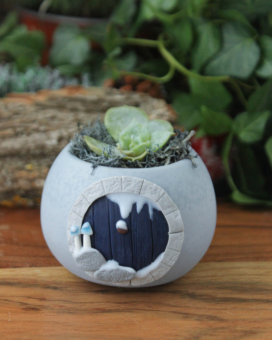 Hobbit House Plant Pot Winter Edition Dark Blue