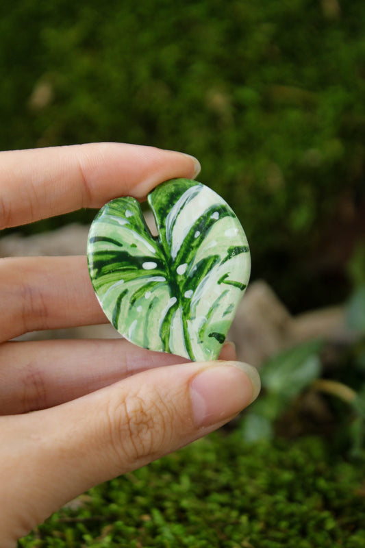 Monstera Leaf Pin
