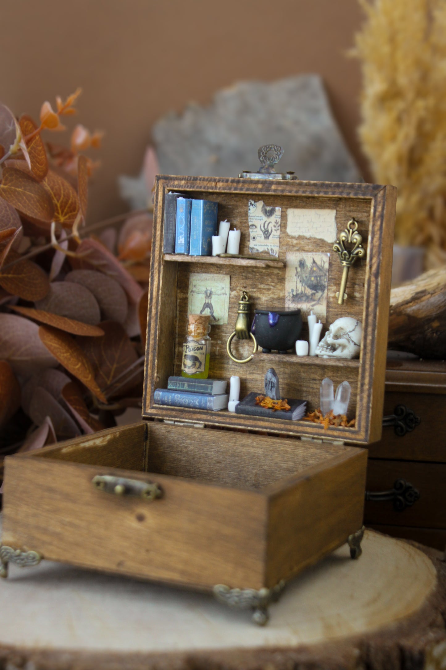 Crow Halloween Spooky Box