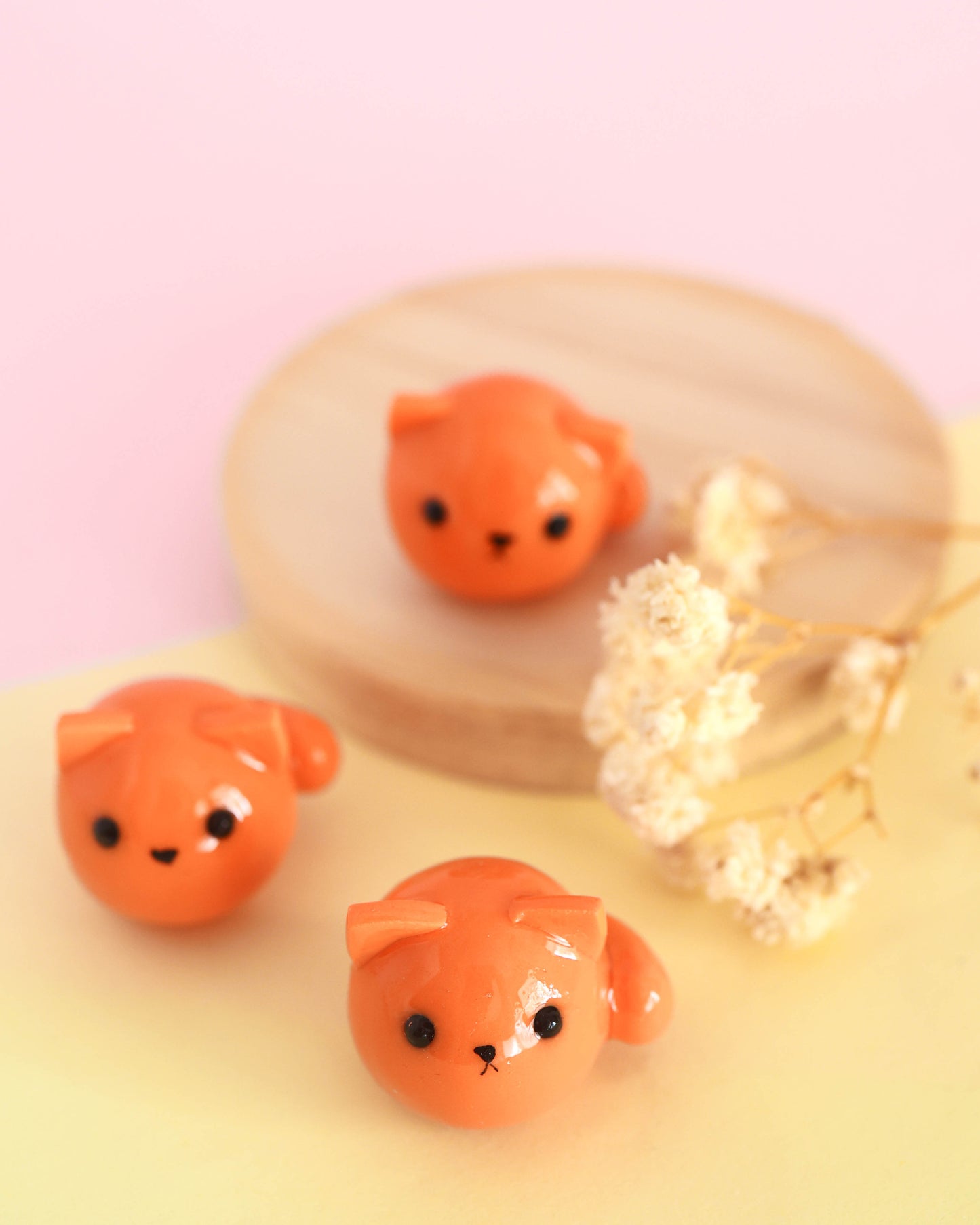 Round Cats Desk Friend Figurines