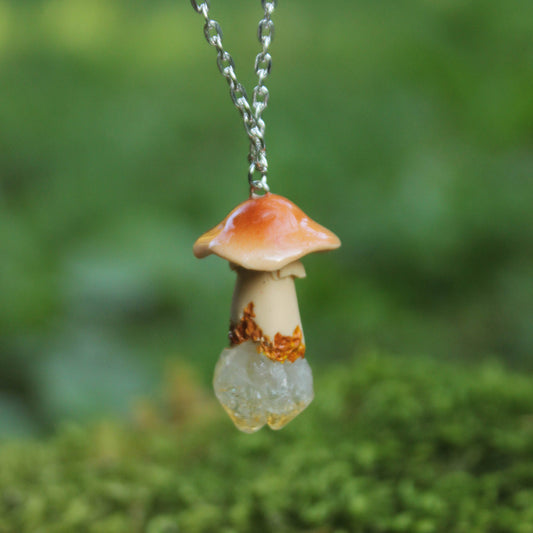 Beige Mushroom Necklace with Citrine