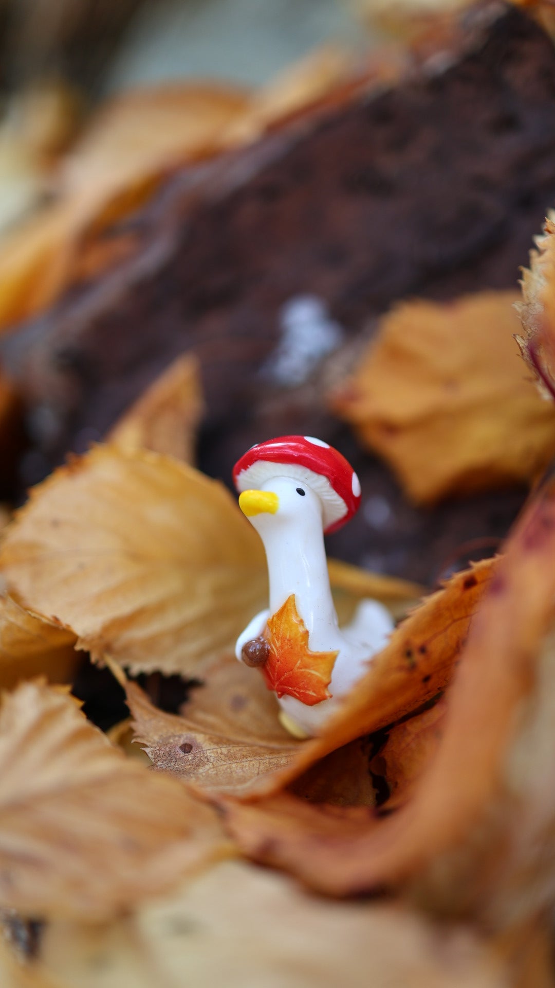 Cozy Autumn Geese – Limited Edition Collectible Figurines