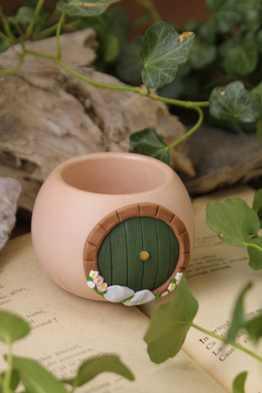 Hobbit House Pink Plant Pot wtih Flowers
